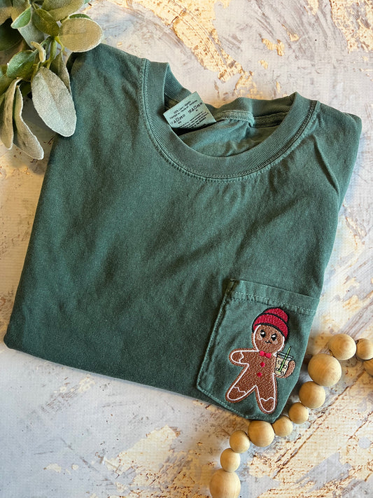 Embroidered Iced Coffee Gingerbread Pocket Tee in Blue Spruce