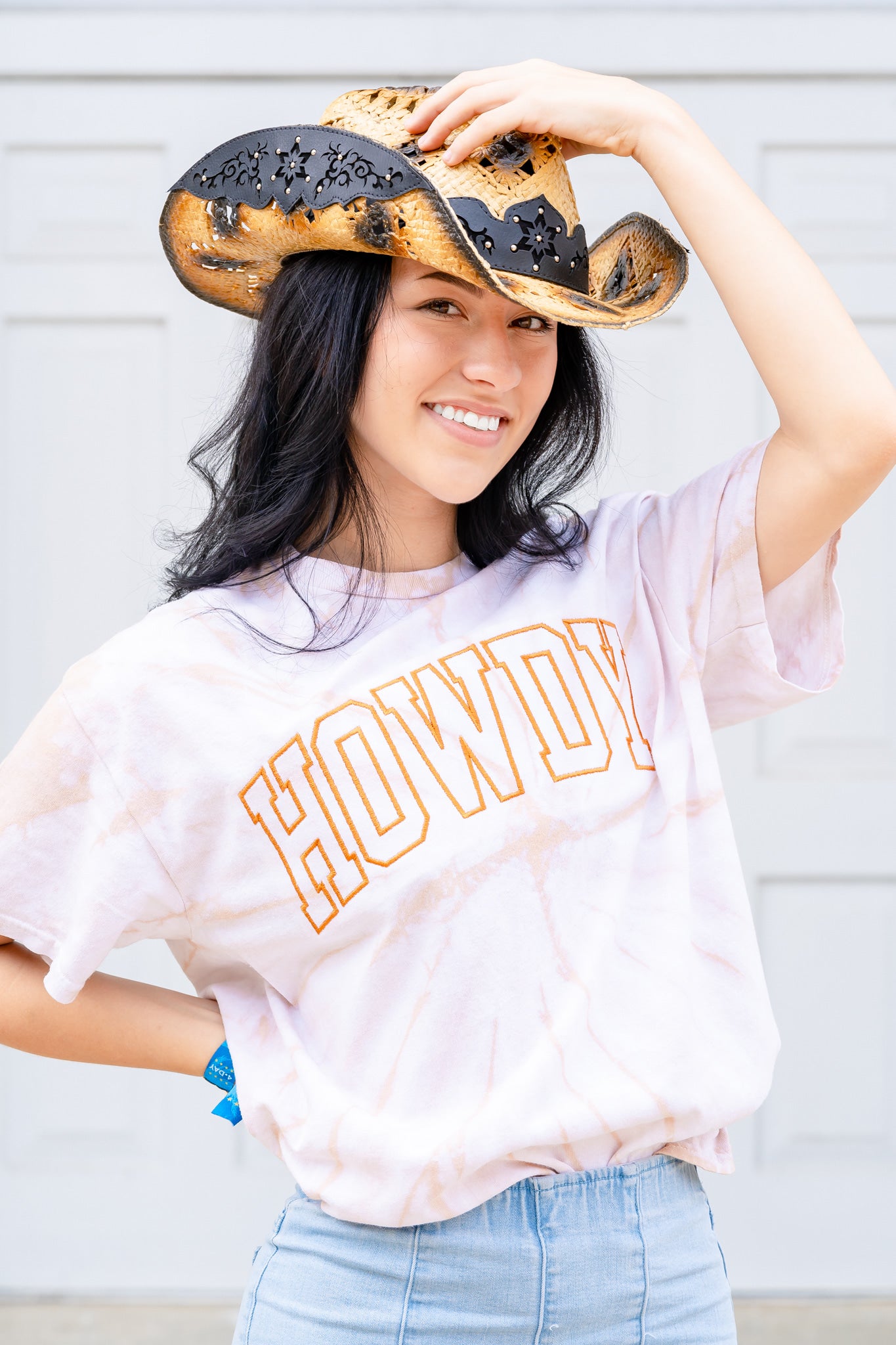 Embroidered Howdy Tee